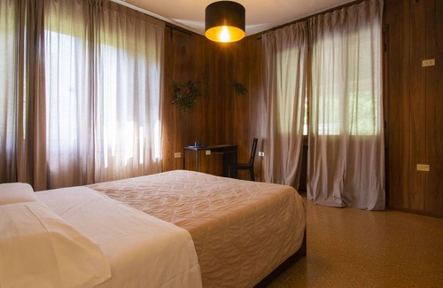 Bagni di Lucca House | Stunning villa for 7 people with private pool, hot tub, WIFI, TV, pets allowed and parking