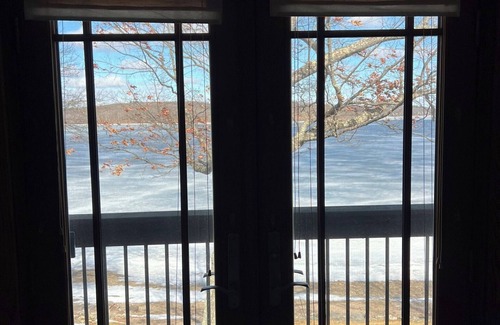 Tafton House | Stunning Wallenpaupack Lakefront with panoramic views and gentle slope