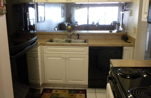 Bouchelles Island Condo | Stunning Waterfront Condo