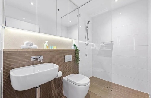 Waverton Apartment | Stunning Waterview 2Bed Apt North Sydney |MHS