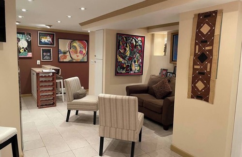 Central Business District House | Style & Comfort