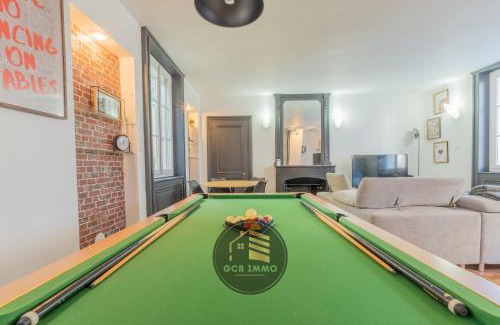 Secteur 2 Apartment | Style indus & Billard - Coeur de Grenoble