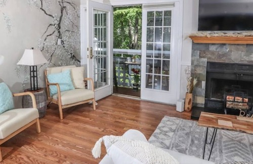 Norwich Villa | Style Loft + pool/jacuzzi @ Spa & Golf grounds - Relaxing Getaway