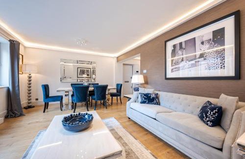 Knightsbridge Apartment | Stylish 1 Bd Knightsbridge Apartment Overlooking Harrods