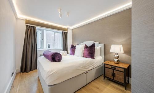 Knightsbridge Apartment | Stylish 1 Bd Knightsbridge Apartment Overlooking Harrods