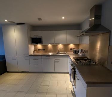 Cathedral Quarter Apartment | Stylish 1 Bed Apartment in Belfast City Centre