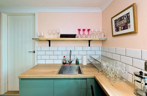 Pontcanna Apartment | Stylish 1-Bed Flat w/Garden in Leafy Pontcanna | Pass the Keys