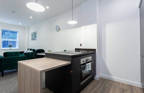 Bolton Apartment | Stylish 1 Bedroom Apartment in Bolton