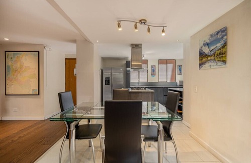 La Florida Apartment | Stylish 1BR apt in provenza with fast Wi-Fi