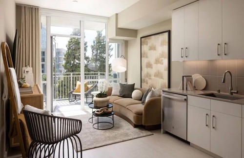 Heritage District Condo | Stylish 1BR Condo at The Martin | Hot Tub & Pool