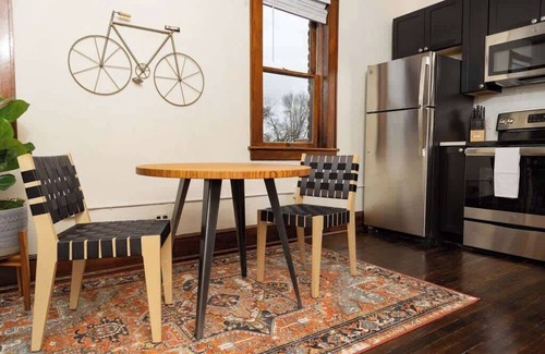 Roanoke Apartment | Stylish 1BR near brews & downtown