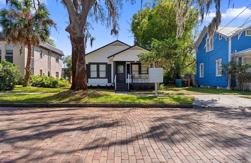 Lake Eola Heights House | Stylish 1BR Near Downtown Pet-Friendly