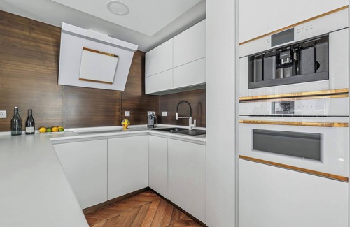 Saint-Thomas-d'Aquin Apartment | Stylish 1BR - Walk to Louvre & Orsay Museum