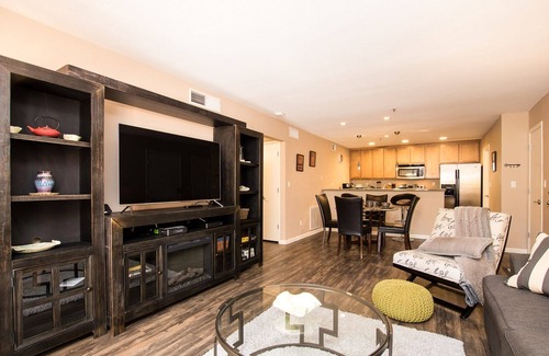Paradise Valley Village Apartment | Stylish 2 Bdrm Condo in PHX-shop/dine/golf/hikenReach out for SUMMER SPECIALS