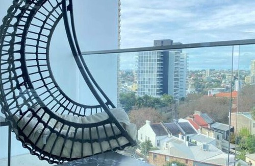 Darlinghurst Apartment | Stylish 2 Bed Apt +24/7 Concierge + Pool + Sauna