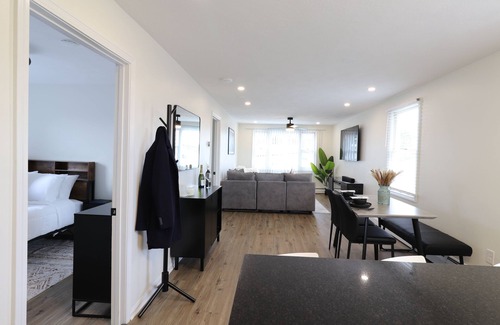 Providence Apartment | Stylish 2 Bedroom Apartment, Close to Everything!