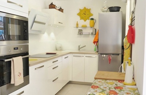 La Croix-Valmer Apartment | Stylish 2-Bedroom Apartment with Covered Terrace and Pool Access in La Croix Valmer