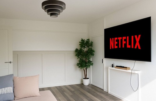 Trinity Apartment | Stylish 2-Bedroom apartment in the centre of Wimbledon!