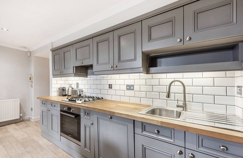Brompton & Hans Town Apartment | Stylish 2 bedroom flat in Knightsbridge