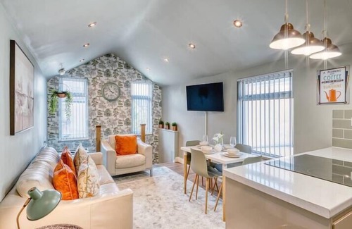 Pontcanna Apartment | Stylish 2Bed Apartment 10min to Centre with Garden