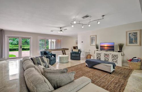 Lauderdale-by-the-Sea House | Stylish 2br 3ba with Heated Pool plus Beach Walkable