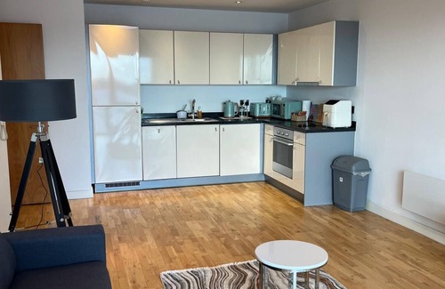 Vauxhall Apartment | Stylish 2BR by princess docks & close to Liverpool City centre