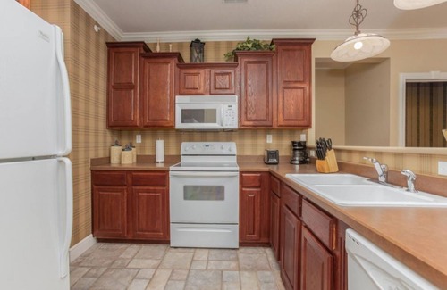 Branson Hotel | Stylish 2BR Hideaway at Great Rock Resort