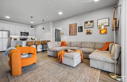 Bentonville Apartment | Stylish 2BR Monthly Rental – Minutes to Corporate Campus & Hospitals