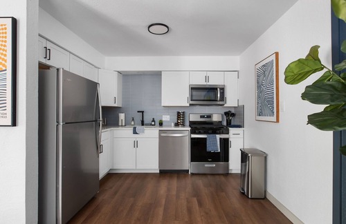 South Lamar Apartment | Stylish 2BR Oasis with Private Patio - Sleeps 8