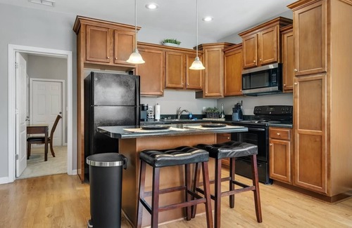 Tallahassee House | Stylish 3/3 close to FSU/downtown Pets