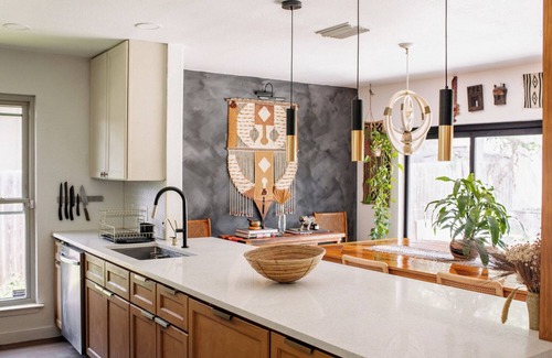 Austin House | Stylish 3-bedroom House with Office/Mini-Theater and Stock Tank Pool in Austin