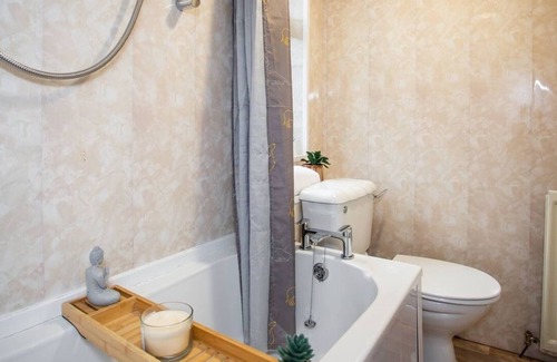 Newcastle-upon-Tyne House | Stylish 3 bedroom property, Newcastle