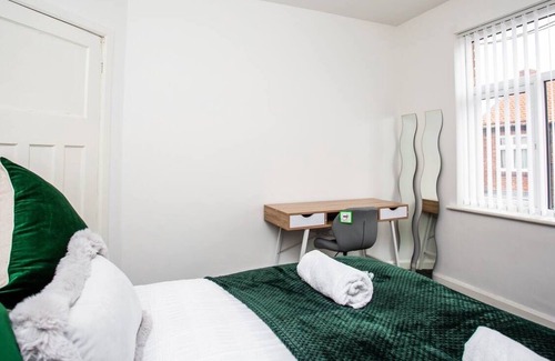 Newcastle-upon-Tyne House | Stylish 3 bedroom property, Newcastle
