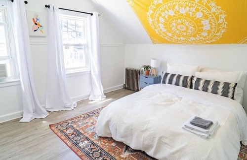 Orange House | Stylish 3 BR Home Near NYC Transit & Large Patio!
