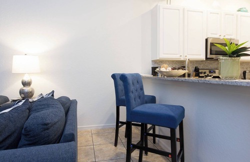 Bahama Bay Apartment | Stylish 3BR, 2BA condo in Beach Style atmosphere
