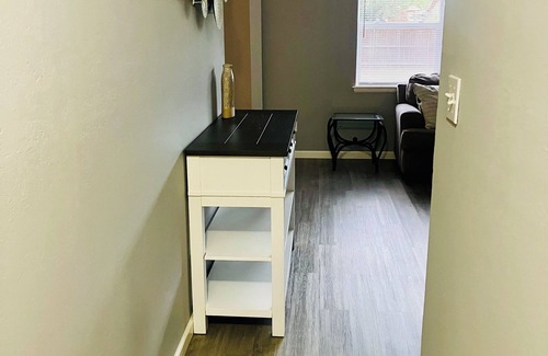 Norman House | Stylish 3BR House – Prime Location Near OU & Shops