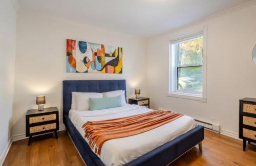 Sainte-Marie Apartment | Stylish 3BR in Montreal Village