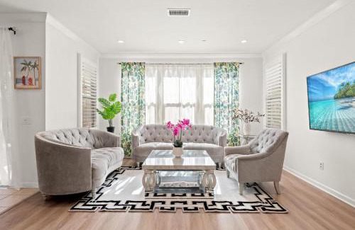 Tustin House | Stylish 3BR Irvine Oasis Family Friendly w Garage