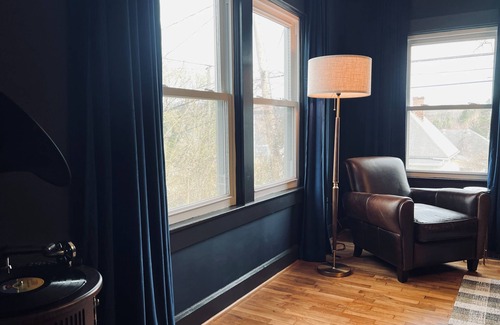 Frankfort House | Stylish 3BR w/Patio ~ Walk to State Capitol