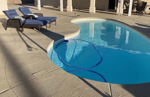 Lake Havasu City House | Stylish 4 bedroom house with pool, casita and garage parking, close to Lake