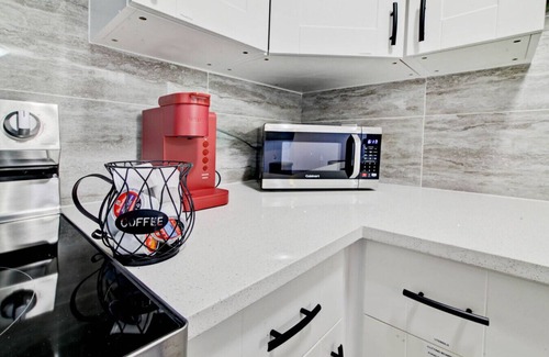 Calgary House | Stylish 4BR | Perfect for Groups