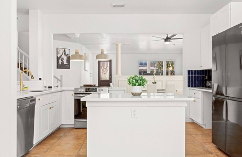 North San Antonio - SAT House | Stylish 5 Bedroom House in San Antonio | Game Room