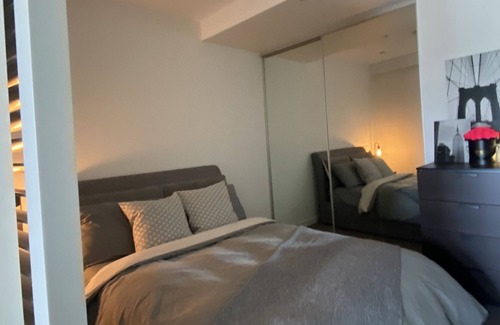 Abbotsford Apartment | Stylish Abbotsford's Retreat - Eden Condo