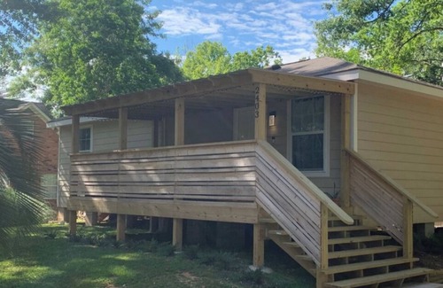 Ocean Springs House | Stylish and Comfortable, free wine and close to downtown!