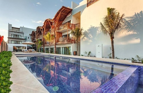 Isla Holbox Hotel | Stylish and Comfortable Stay in Holbox! Swimming Pool, Direct Beach Access!