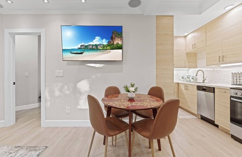 Antelope Apartment | Stylish and cozy guest suite