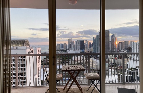 Edgewater Condo | Stylish and Peaceful Studio Condo in Downtown Miami with Views of Biscayne Bay