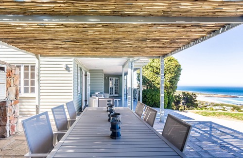 Scarborough House | Stylish and Spacious Luxury Bungalow with Pool and Sea views