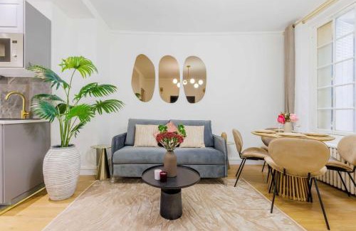 Quartier du Faubourg-Montmartre Apartment | Stylish Apartment 3 Min from Haussmann, Sleeps4