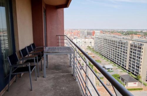 Nieuwpoort-aan-Zee Apartment | Stylish Apartment by the Sea